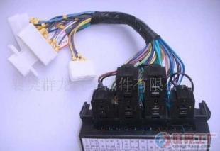 批發(fā)十五路保險(xiǎn)絲盒總成_電子元器件_世界工廠(chǎng)網(wǎng)中國(guó)產(chǎn)品信息庫(kù)